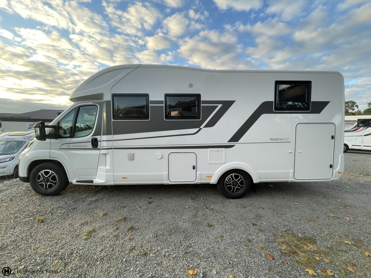 Adria MATRIX PLUS 670 DL FACE TO FACE ALDE VATTENBUSEN VÄRME, bild 5 av 23