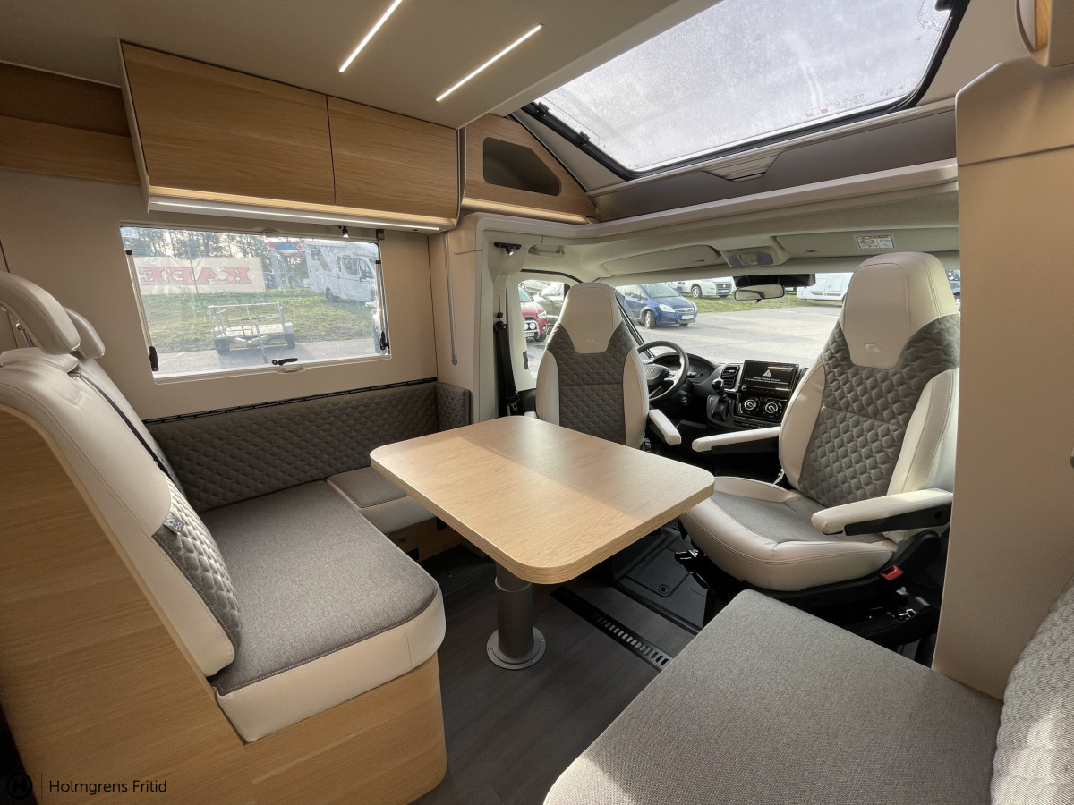 Adria MATRIX 670 SL 60Y LÅNGBÄDDAR 60Y EDITION, bild 10 av 46