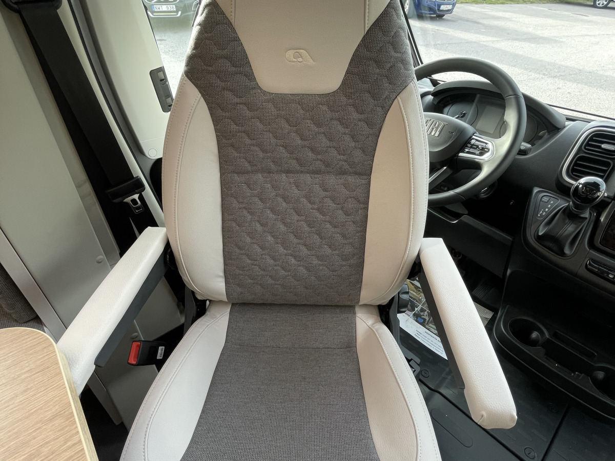 Adria MATRIX 670 SL 60Y LÅNGBÄDDAR 60Y EDITION, bild 11 av 46