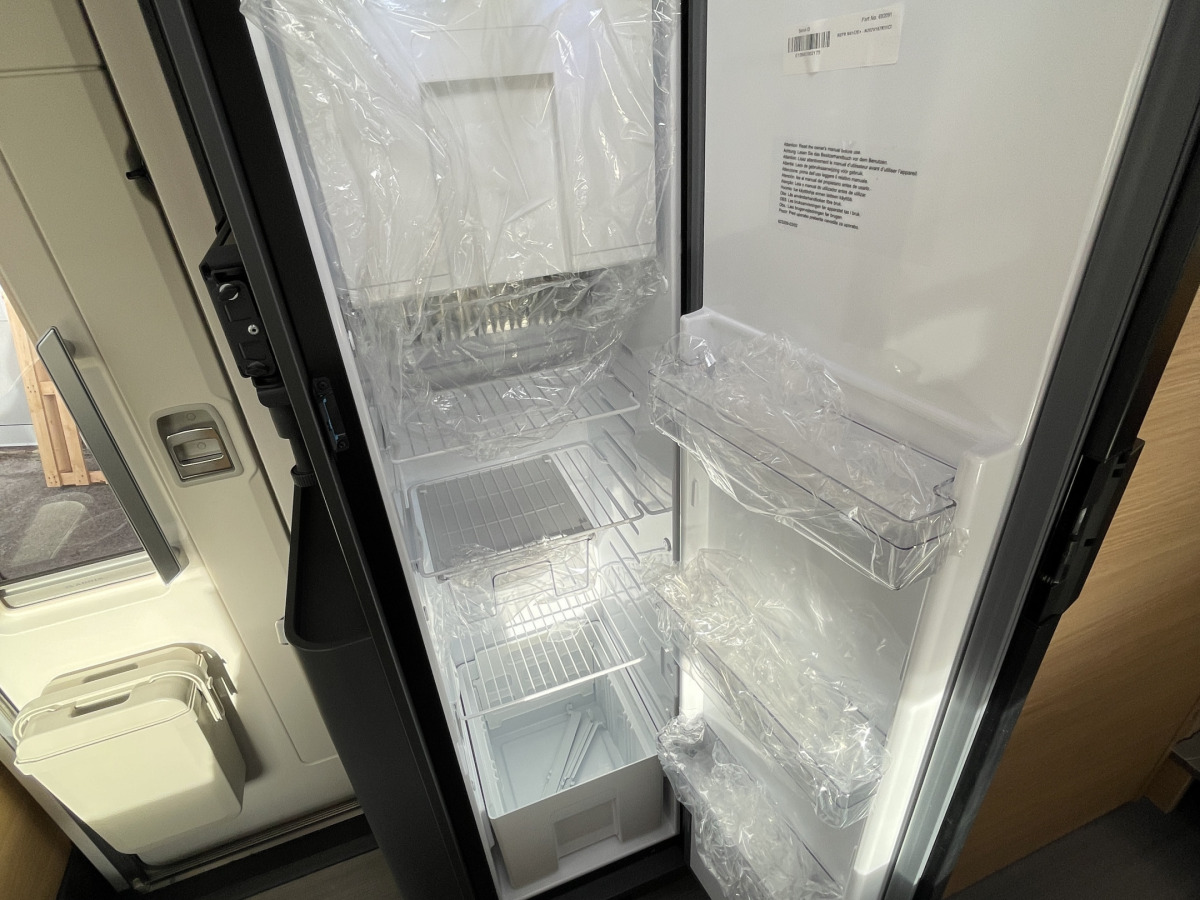 Adria MATRIX 670 SL 60Y LÅNGBÄDDAR 60Y EDITION, bild 17 av 46