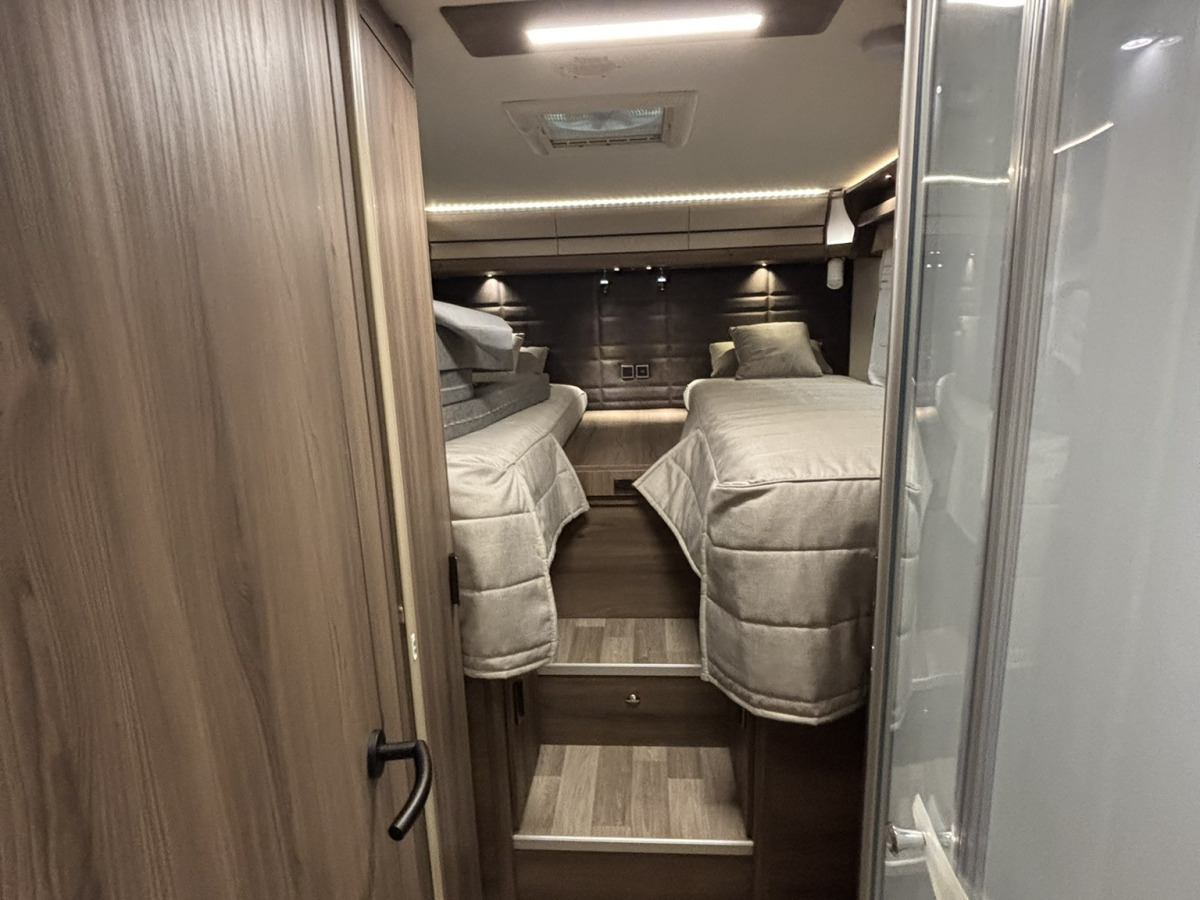 KABE Travel Master Intergrated 860 Imperial LGB, bild 11 av 27