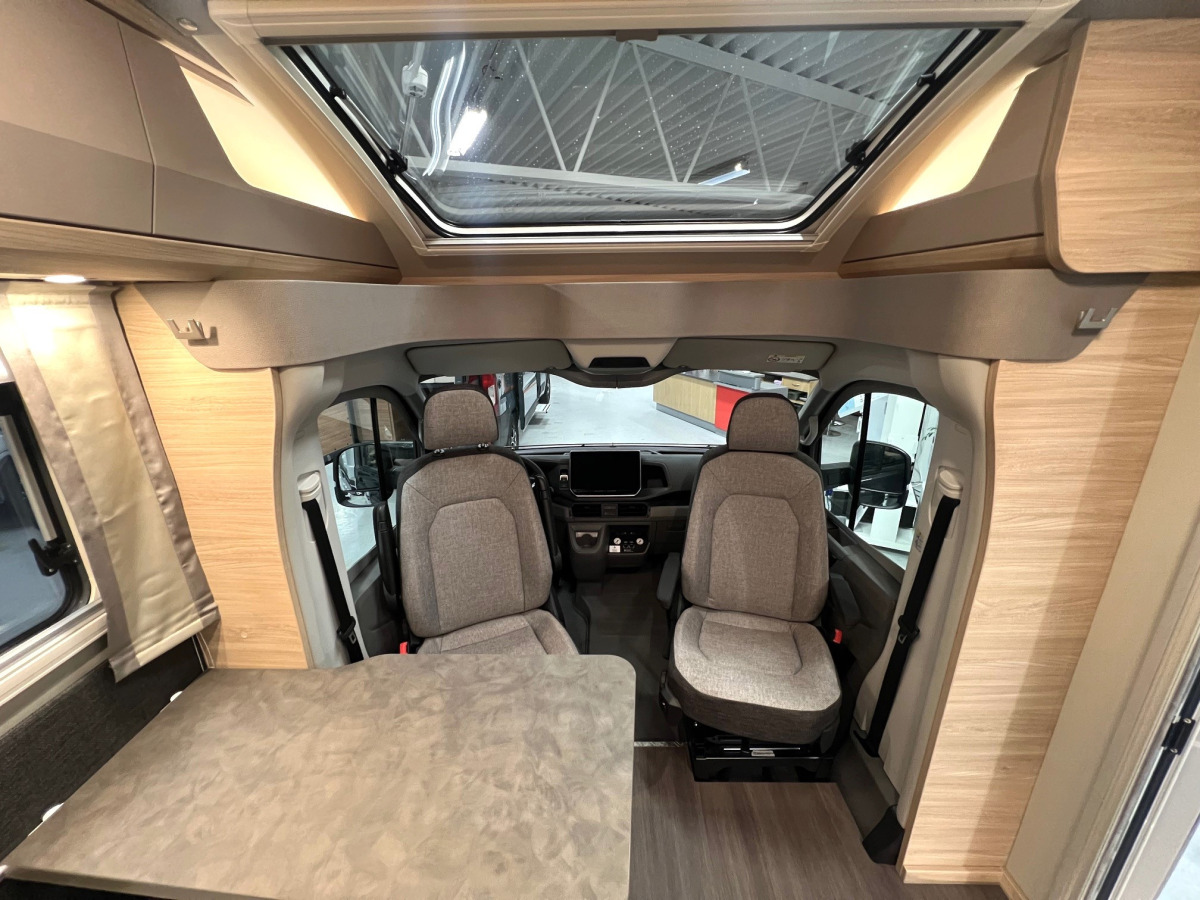 Knaus VAN TI PLUS PLATINUM SELECTION 650 MEG, bild 7 av 14