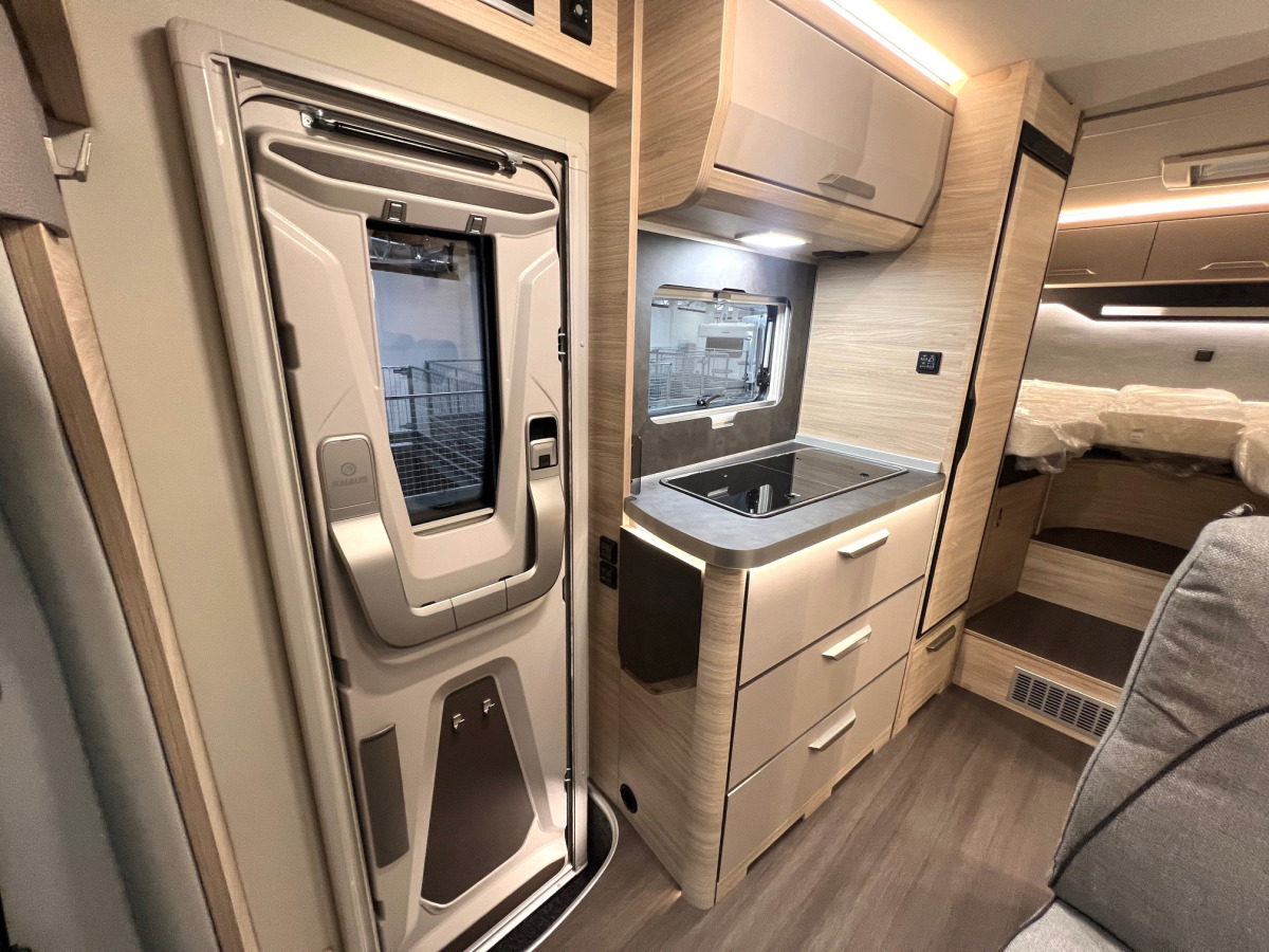 Knaus VAN TI PLUS PLATINUM SELECTION 650 MEG, bild 8 av 14