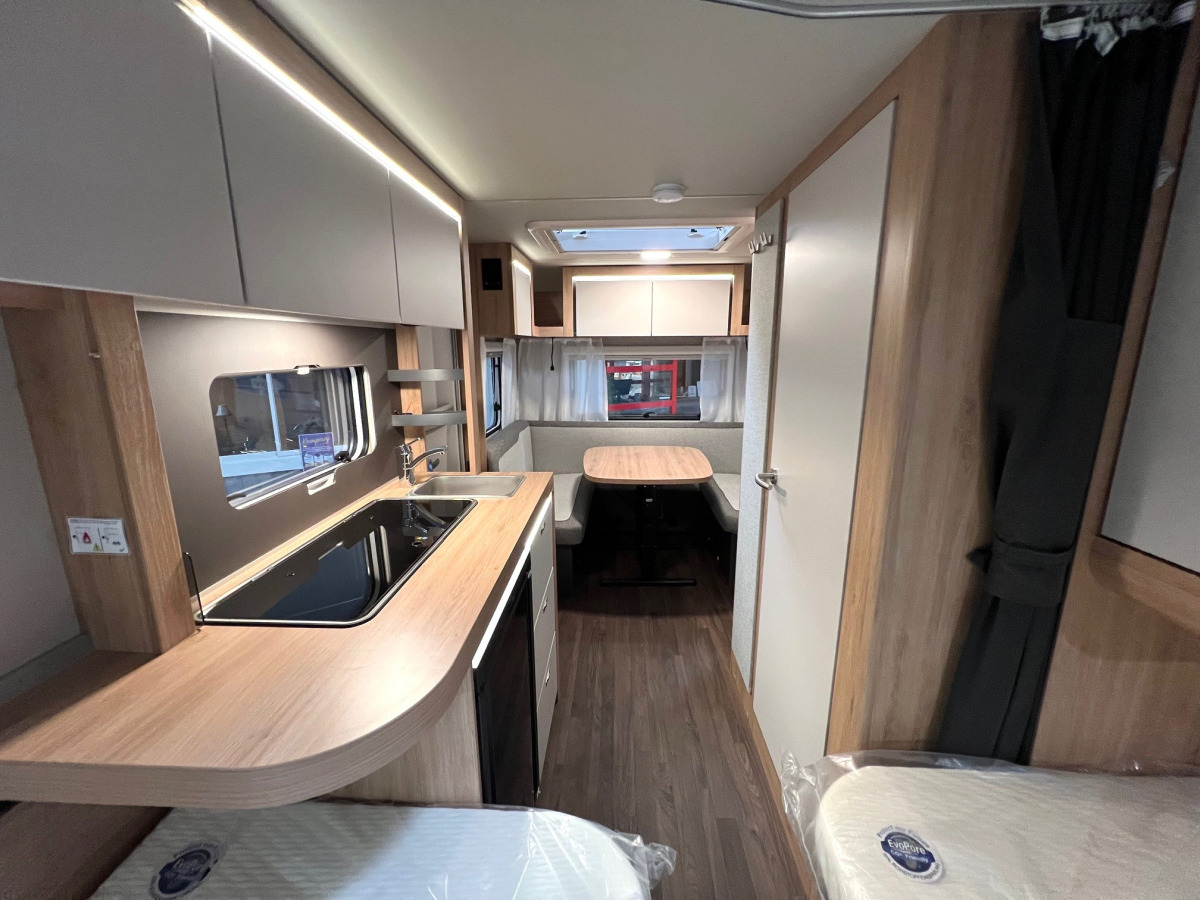 Knaus Sport 460 EU, bild 7 av 9