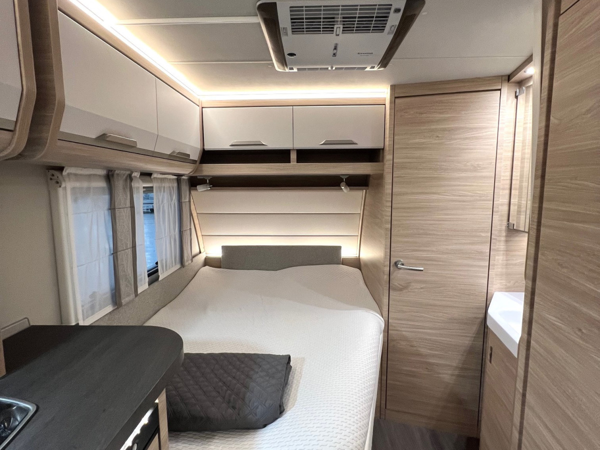 Knaus Südwind 450 FU, bild 7 av 10