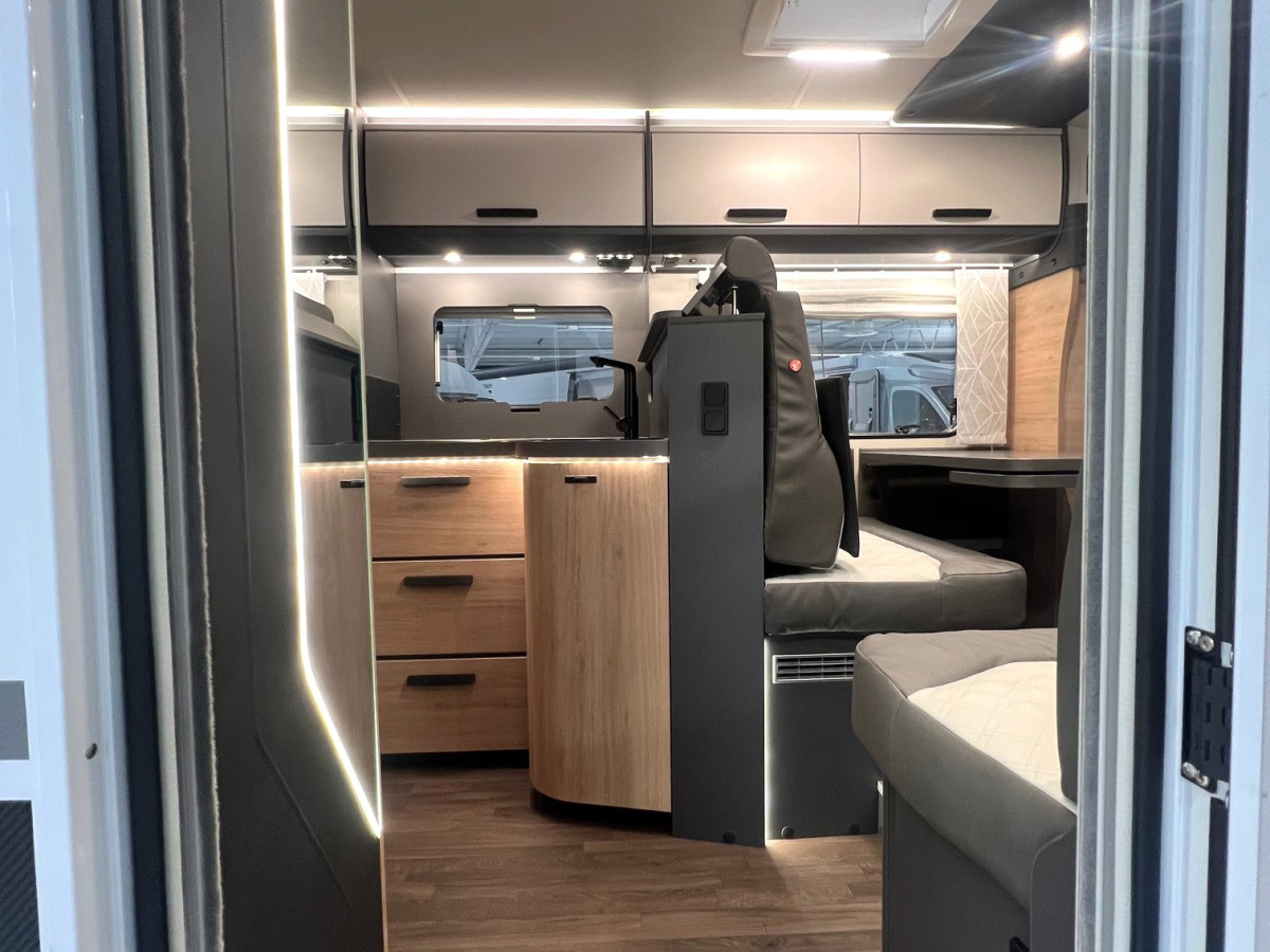 Knaus LVE TI PLATINUM SELECTION 650 MF, bild 4 av 13