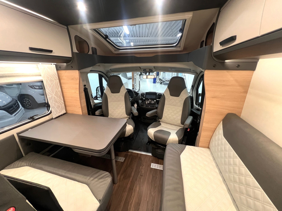 Knaus LVE TI PLATINUM SELECTION 650 MF, bild 5 av 13