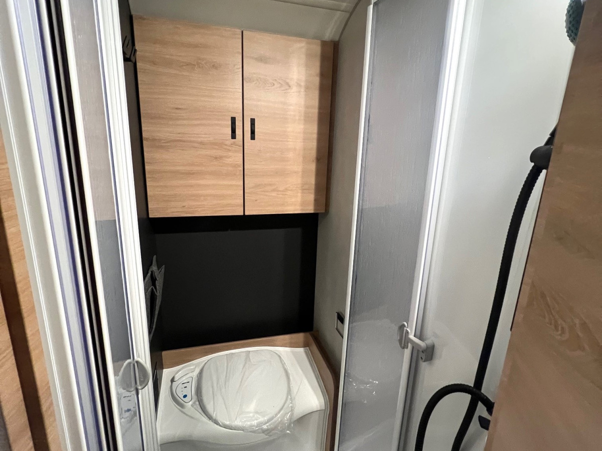 Knaus LVE TI PLATINUM SELECTION 650 MF, bild 13 av 13