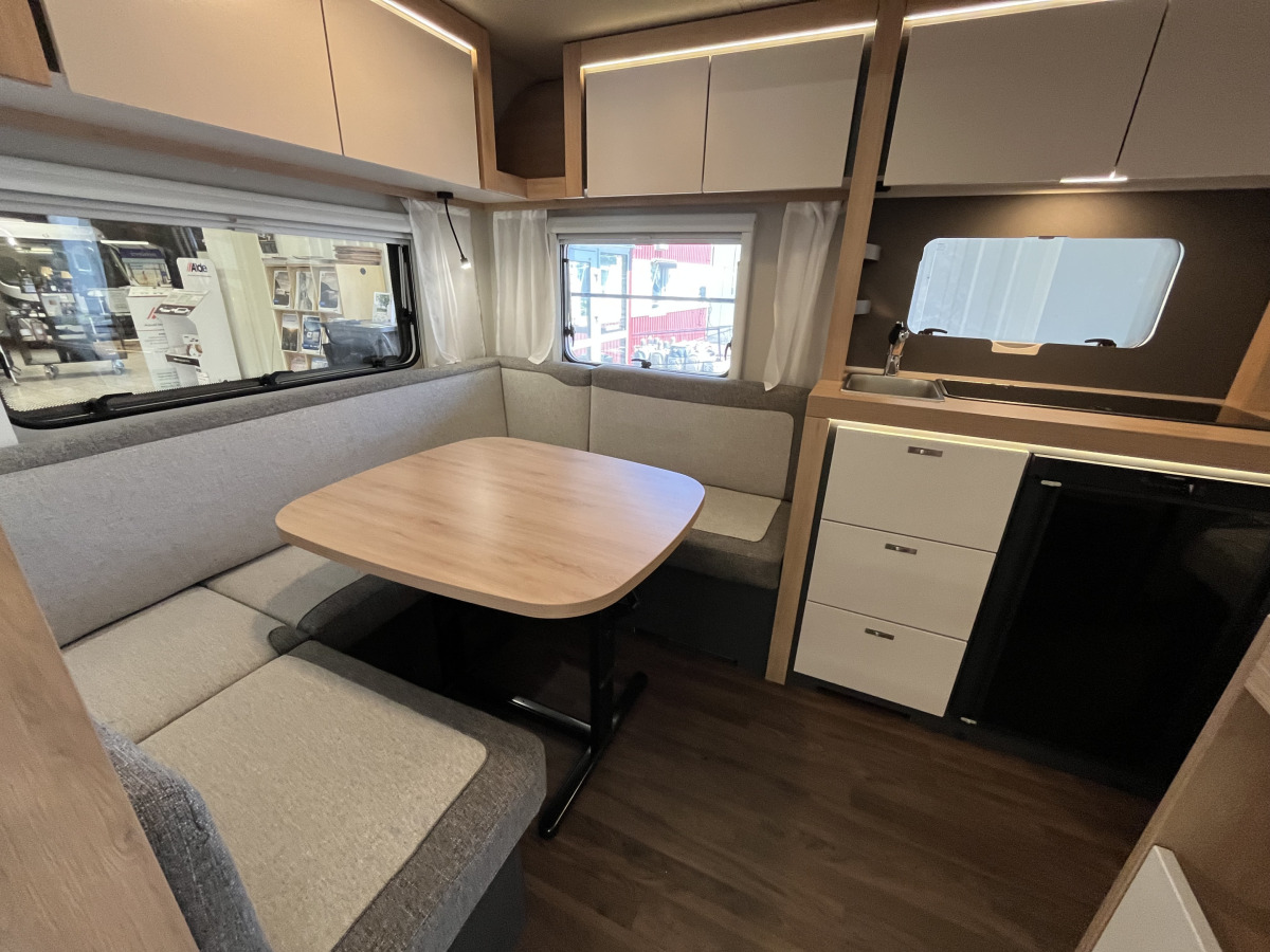 Knaus Sport 450 FU kampanj, bild 4 av 19