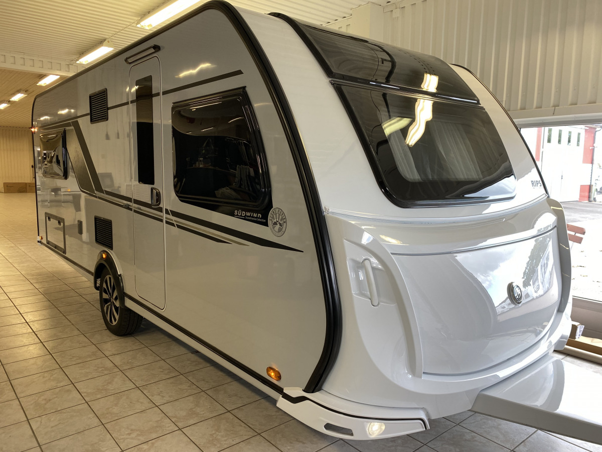 Knaus Scandinavian Selection 590 UE Demo vagn, bild 1 av 18