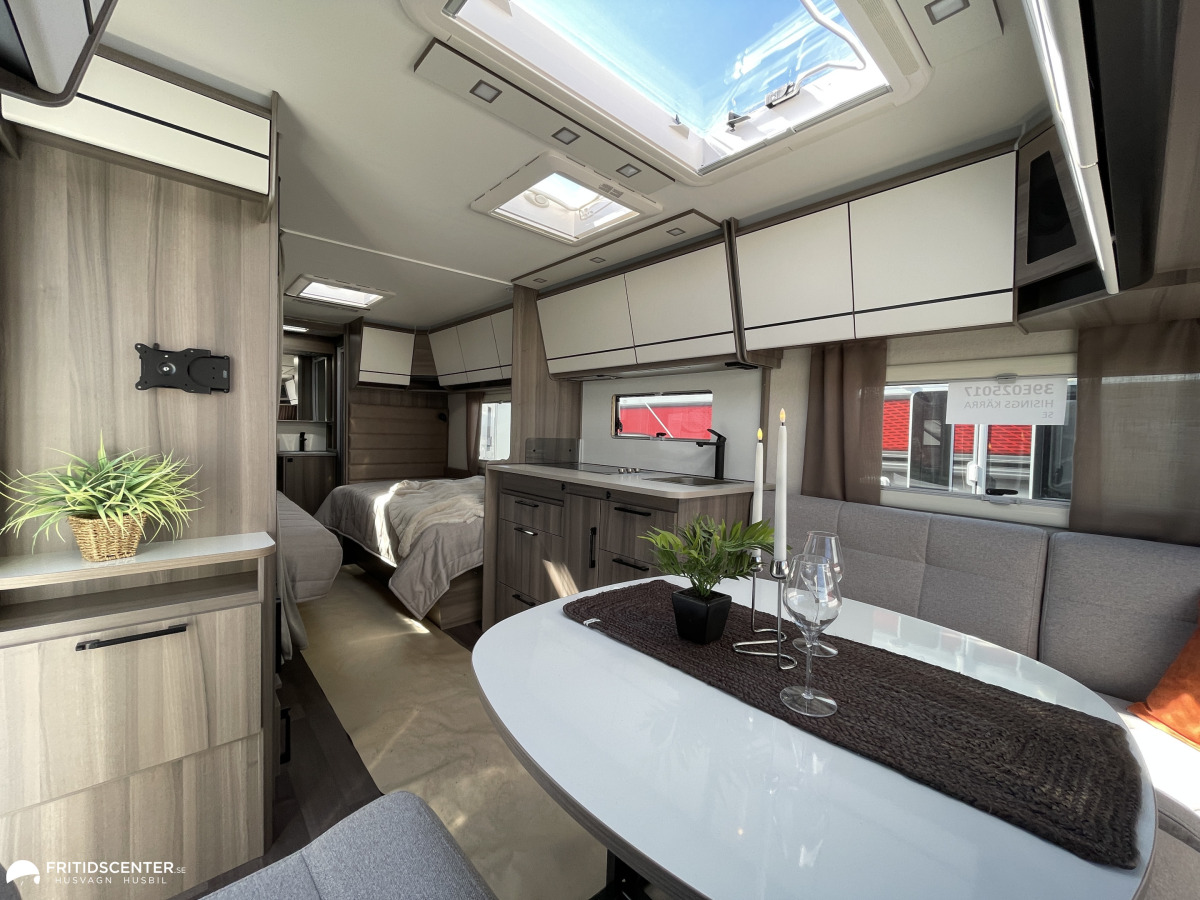 KABE ESTATE 600 TDL KS *Rymlig planlösning / Långbäddar / ALDE, bild 3 av 18