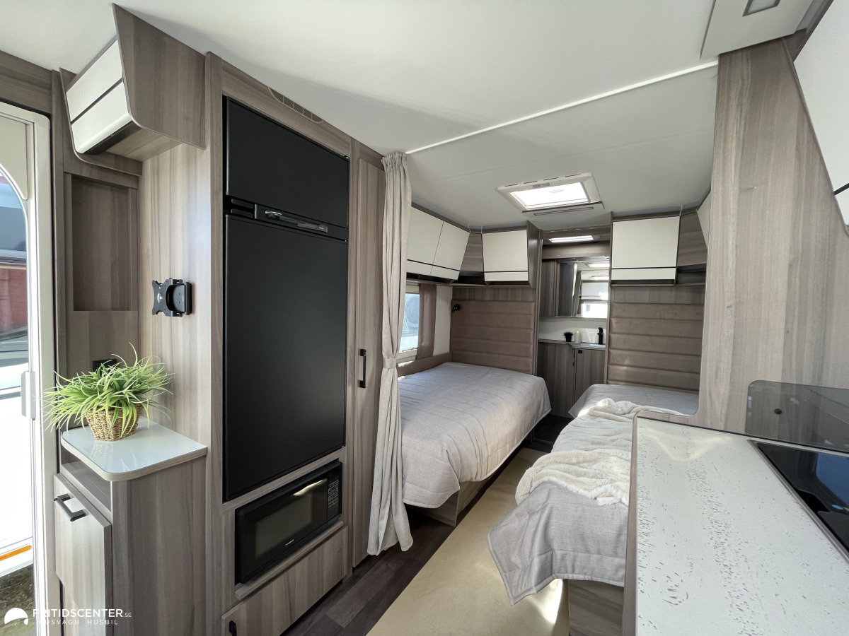 KABE ESTATE 600 TDL KS *Rymlig planlösning / Långbäddar / ALDE, bild 6 av 18