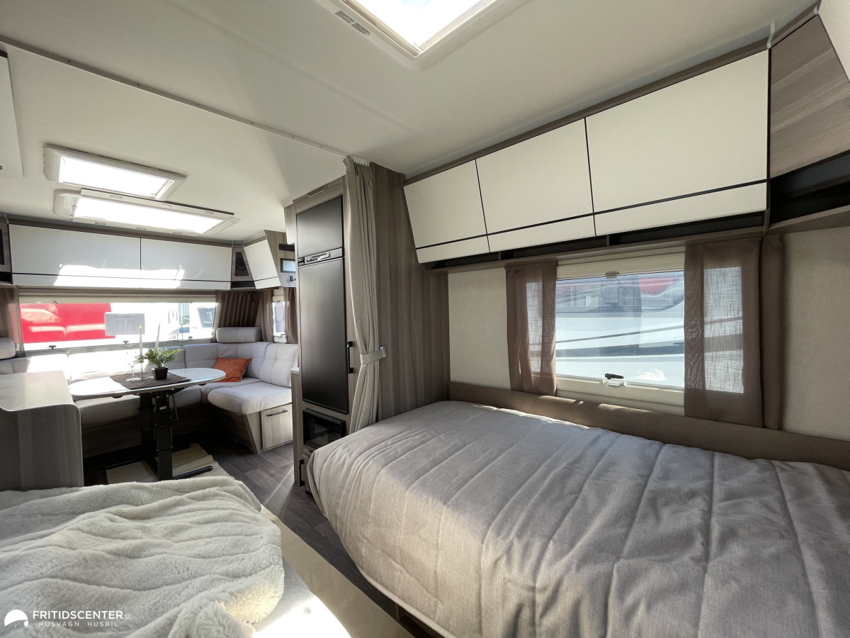 KABE ESTATE 600 TDL KS *Rymlig planlösning / Långbäddar / ALDE, bild 8 av 18