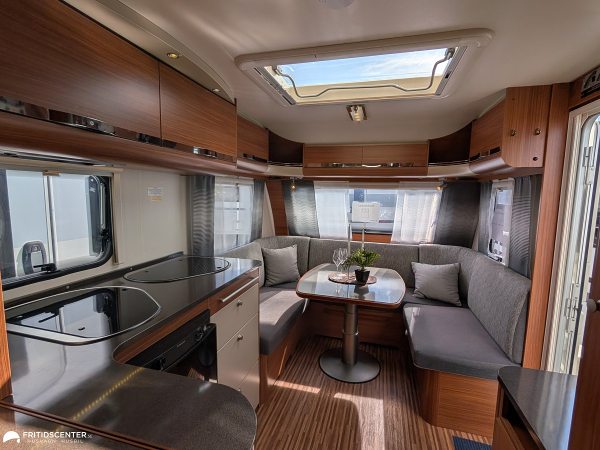 Adria ADORA 512 UP *ALDE / Dubbelbädd / Lättkörd, bild 2 av 27