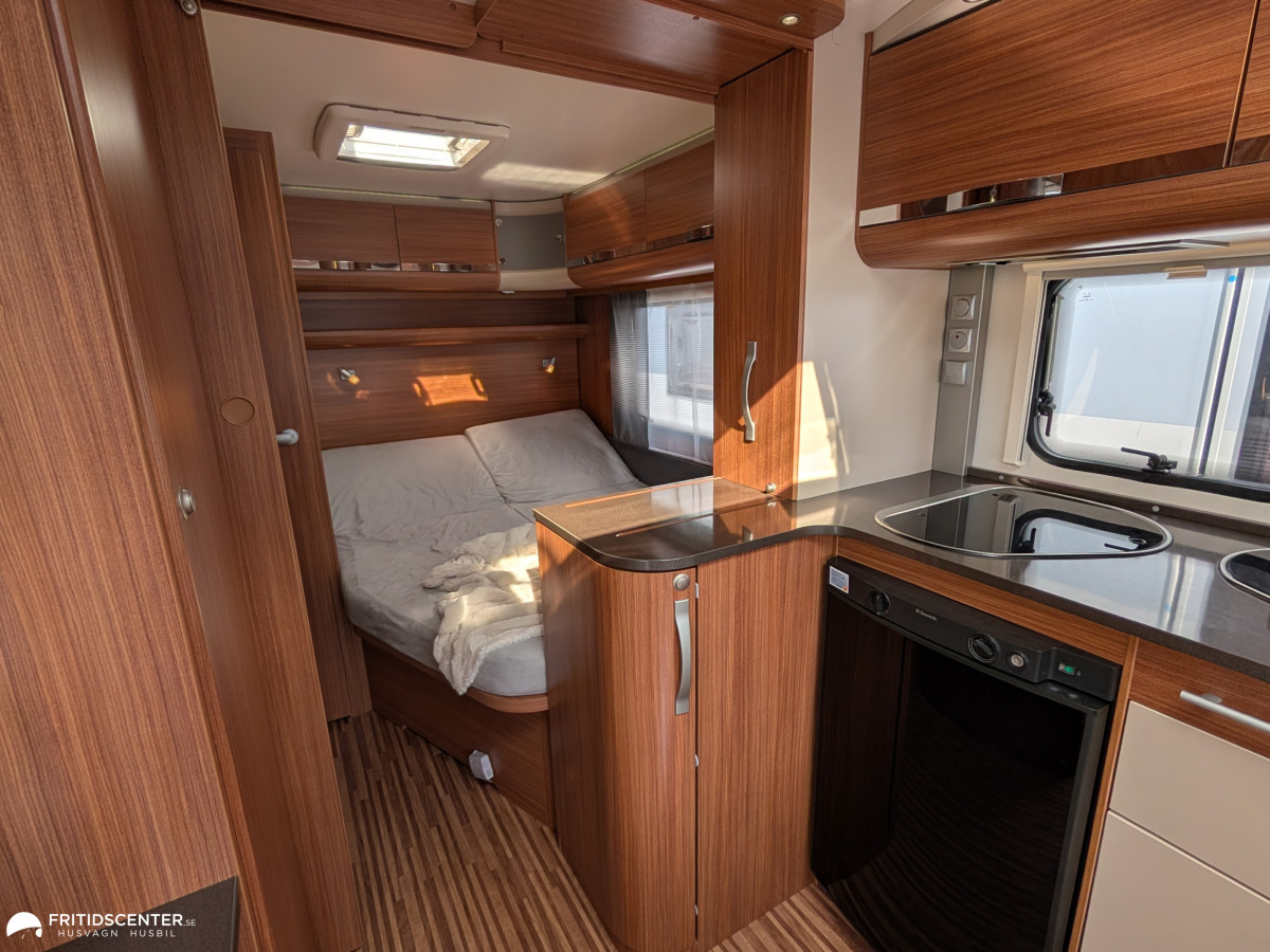 Adria ADORA 512 UP *ALDE / Dubbelbädd / Lättkörd, bild 11 av 27