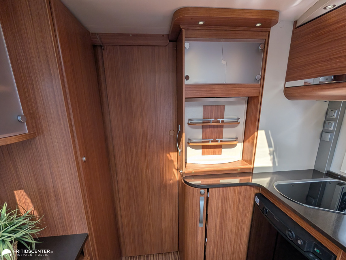 Adria ADORA 512 UP *ALDE / Dubbelbädd / Lättkörd, bild 24 av 27