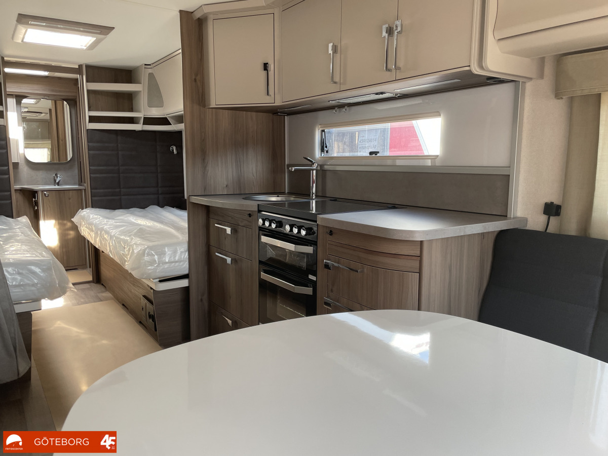 KABE ROYAL 630 TDL KS *Förbränningstoalett / Fullutrustad *SE PRISET, bild 5 av 26