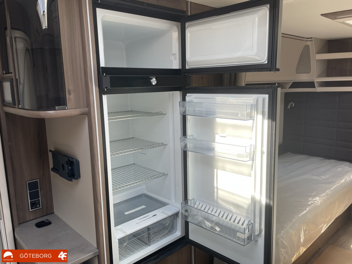 KABE ROYAL 630 TDL KS *Förbränningstoalett / Fullutrustad *SE PRISET, bild 12 av 26