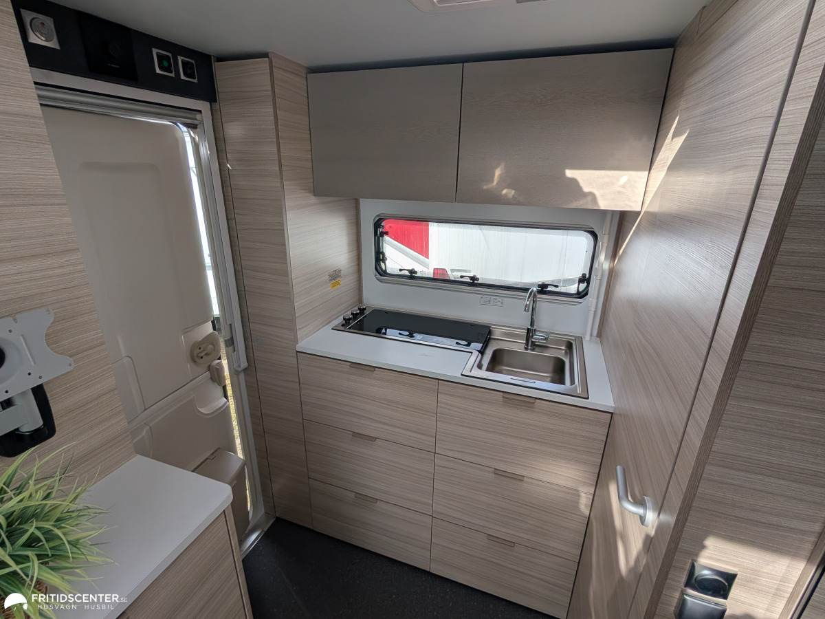 Adria Altea 362 LH - Flexibel sittgrupp / Ljus interiör / Elbilsvänlig, bild 8 av 29