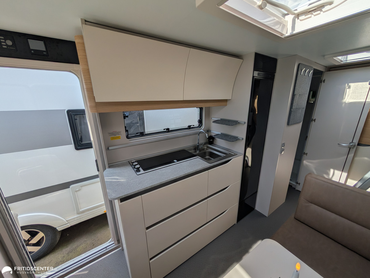 Adria ADORA 573 PT * Barnkammare / ALDE / Skinn, bild 6 av 31