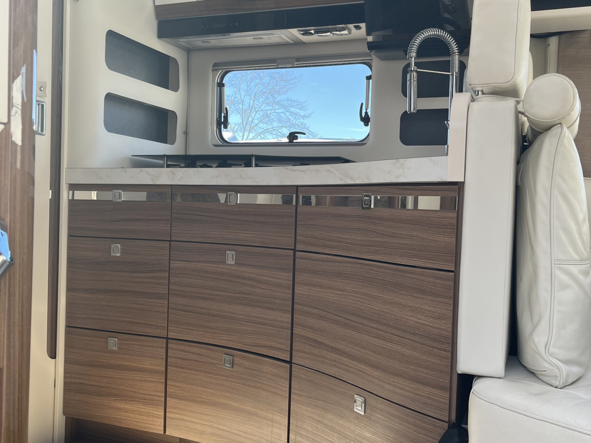 Eura Mobil INTEGRA 890 EB, bild 7 av 17