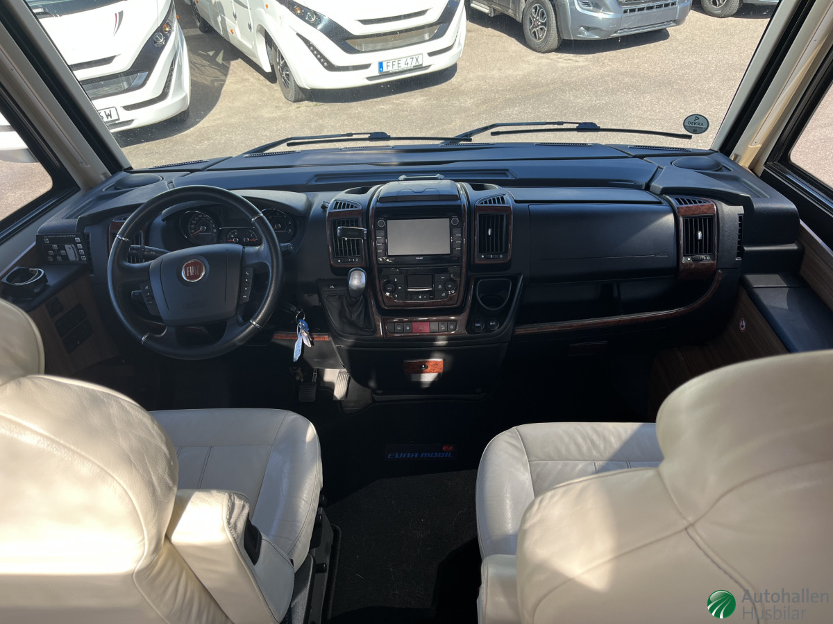 Eura Mobil INTEGRA 890 EB, bild 17 av 17