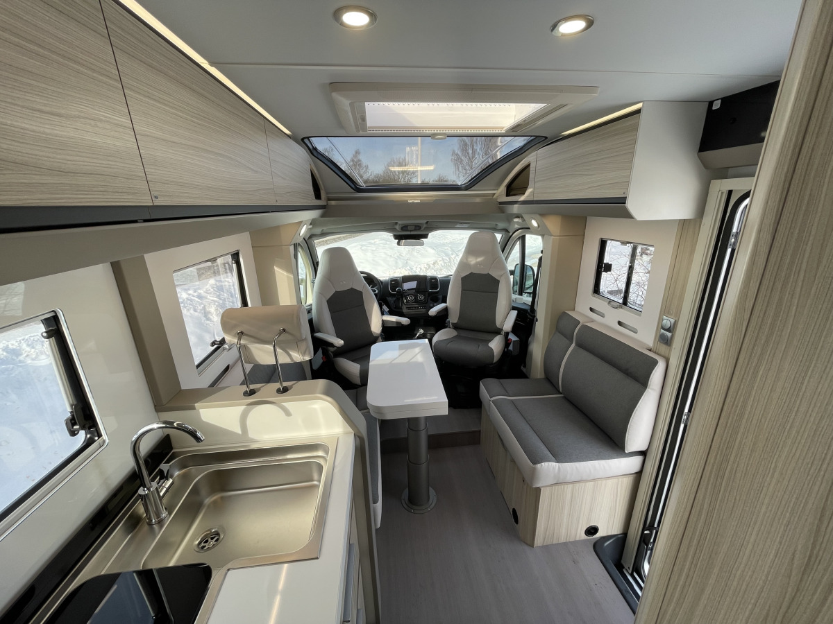 Adria COMPACT DL 60Y - Fiat MultiJet3 140HP (103kW) 35L, bild 15 av 18