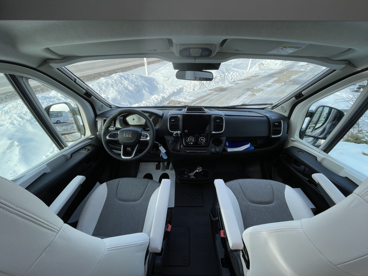 Adria COMPACT DL 60Y - Fiat MultiJet3 140HP (103kW) 35L, bild 16 av 18