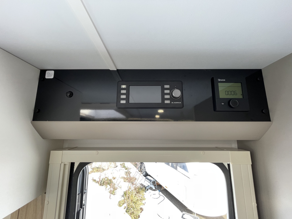 Adria COMPACT DL 60Y - Fiat MultiJet3 140HP (103kW) 35L, bild 17 av 18