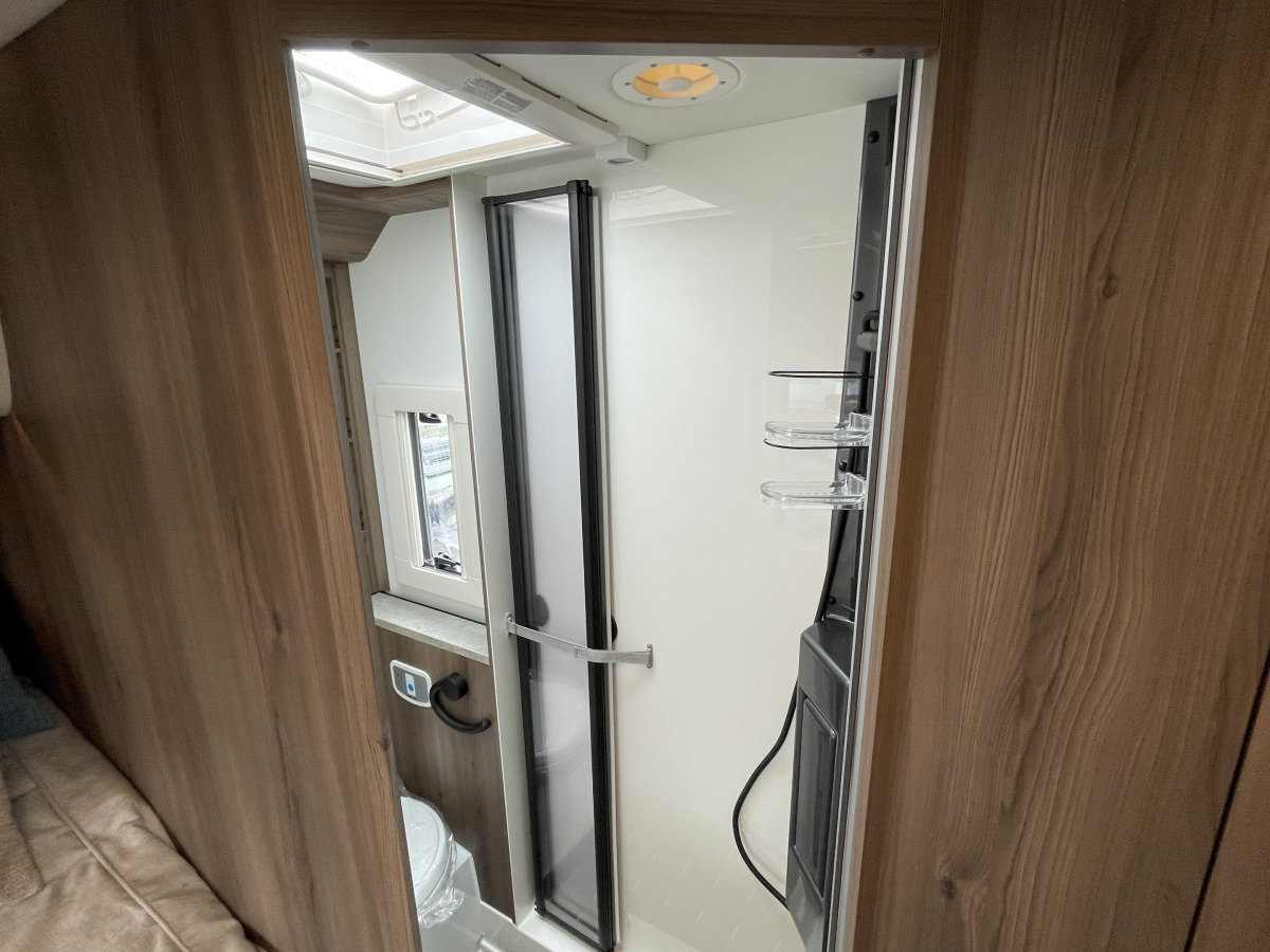 KABE TRAVEL MASTER NOVUM N720 LXL, bild 18 av 22