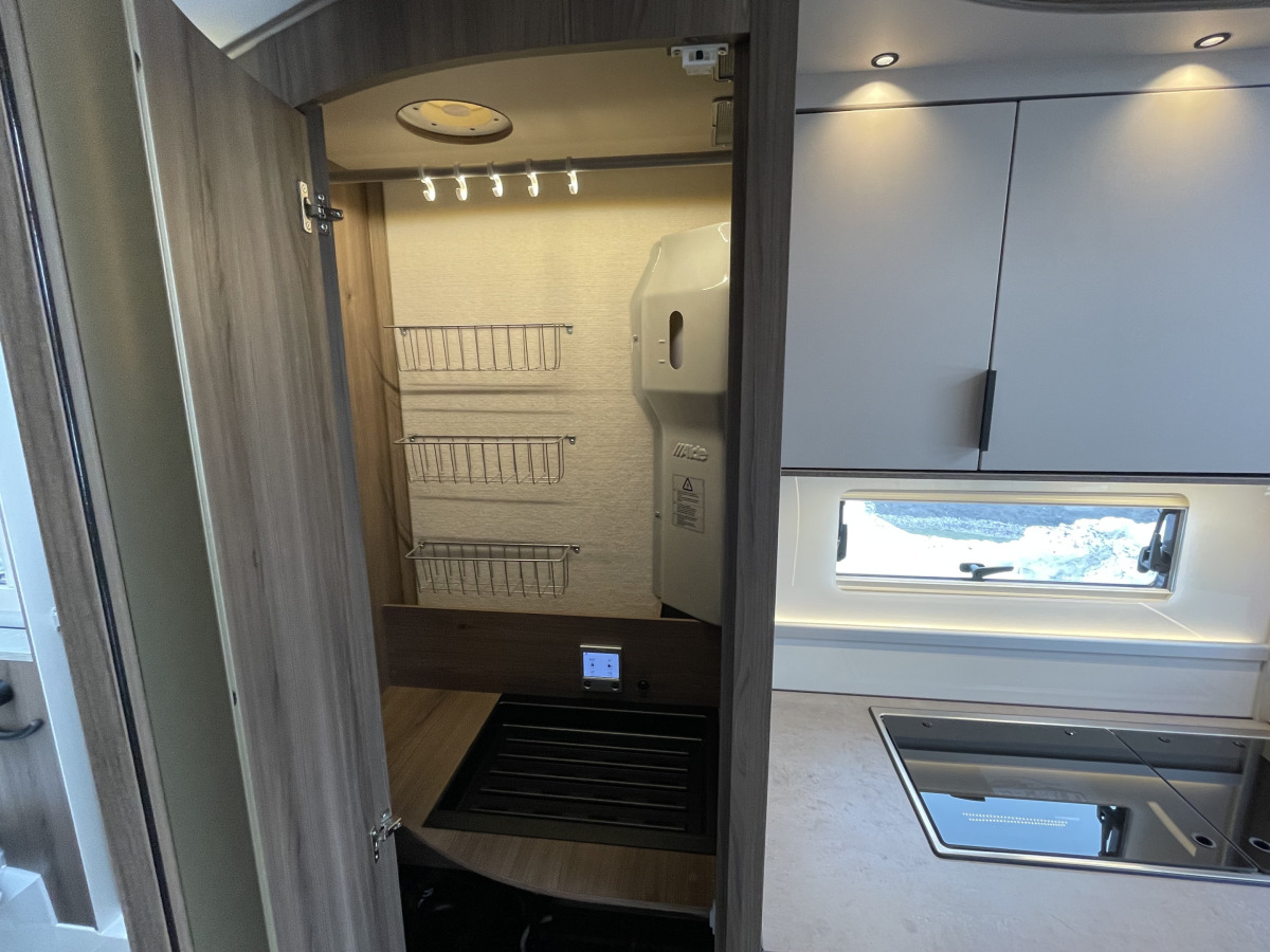 KABE TRAVEL MASTER NOVUM N720 LXL, bild 19 av 22