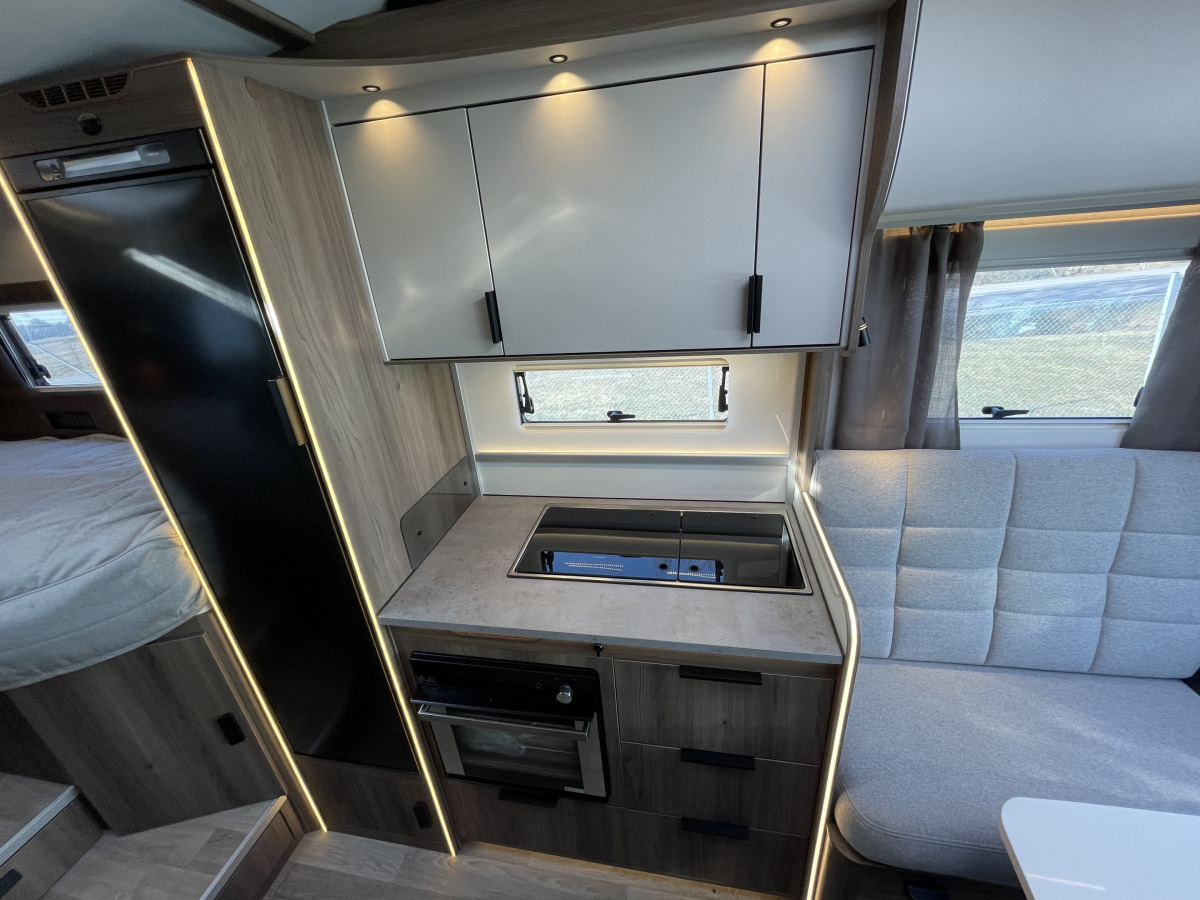 KABE TRAVEL MASTER NOVUM N720 LGB, bild 8 av 19