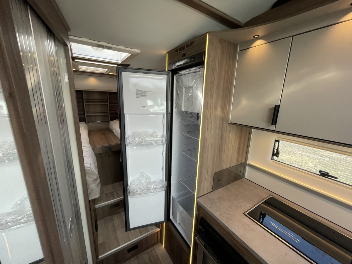 KABE TRAVEL MASTER NOVUM N720 LGB, bild 11 av 19