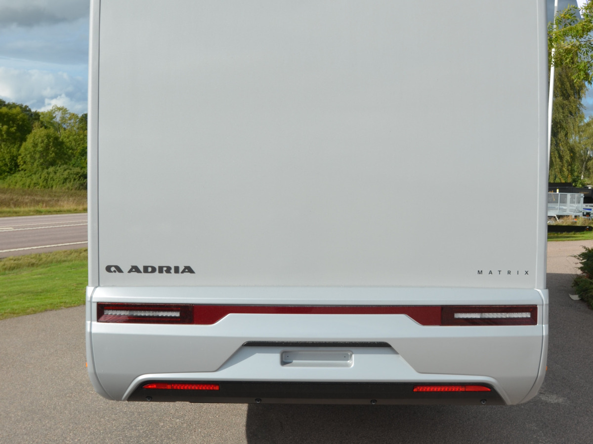 Adria MATRIX 670 SL 60Y - Fiat MultiJet3 140HP (103kW) HD 35L, bild 4 av 17