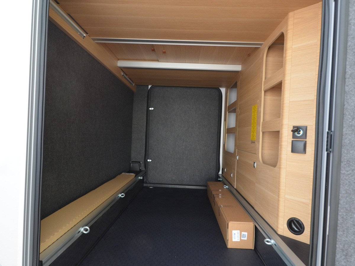Adria MATRIX 670 SL 60Y - Fiat MultiJet3 140HP (103kW) HD 35L, bild 5 av 17