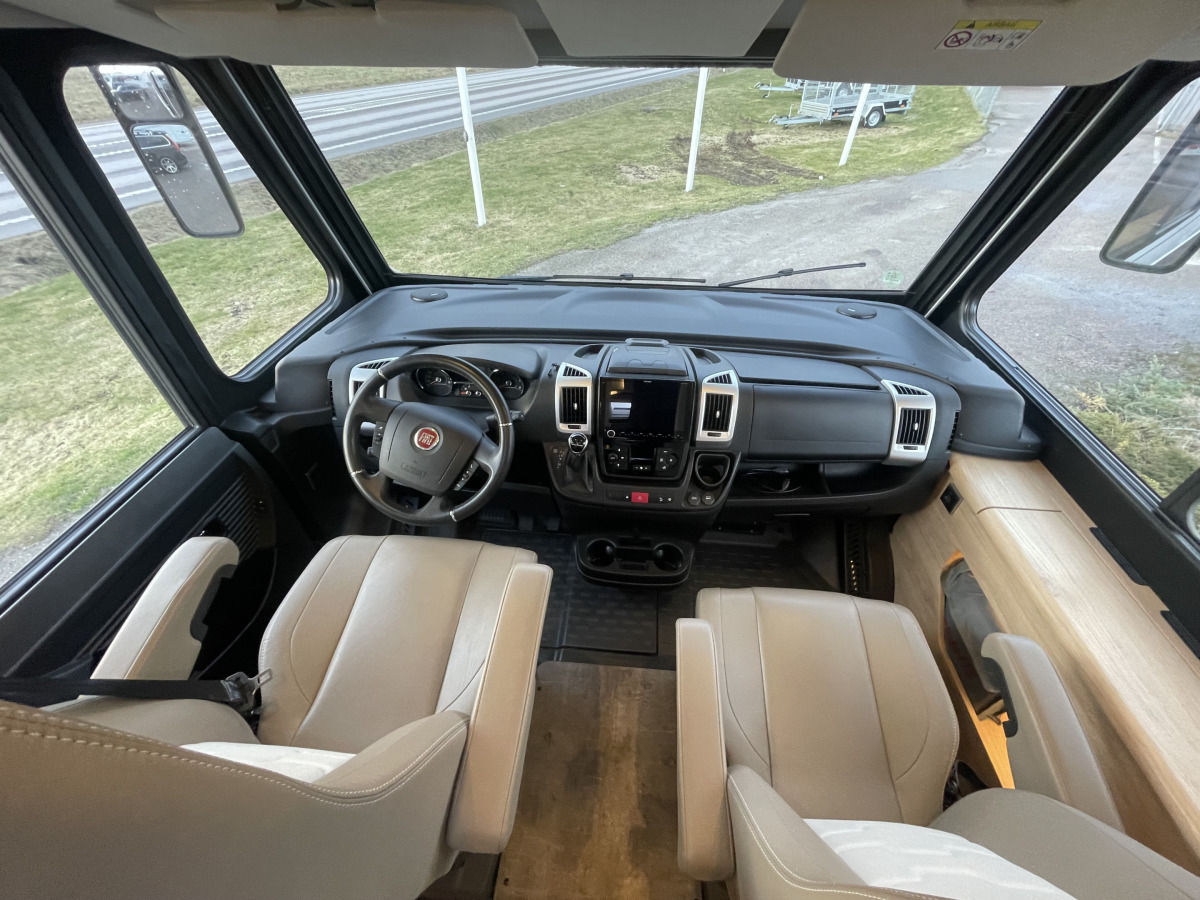 Dethleffs ESPRIT I 7150-2 DBM/EB (Luftfjädring stolar, Alde, Inverter), bild 21 av 21