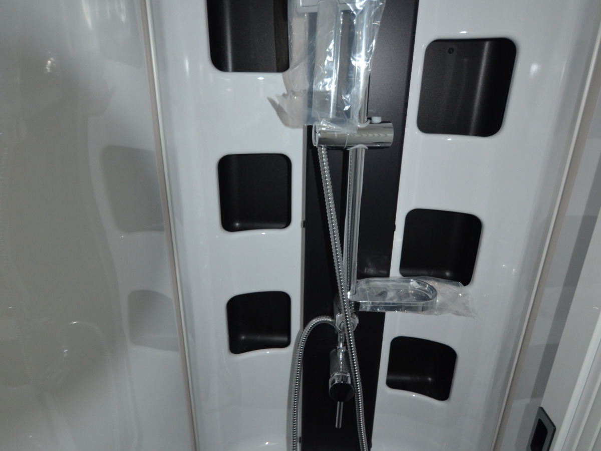 Challenger X150, bild 9 av 12