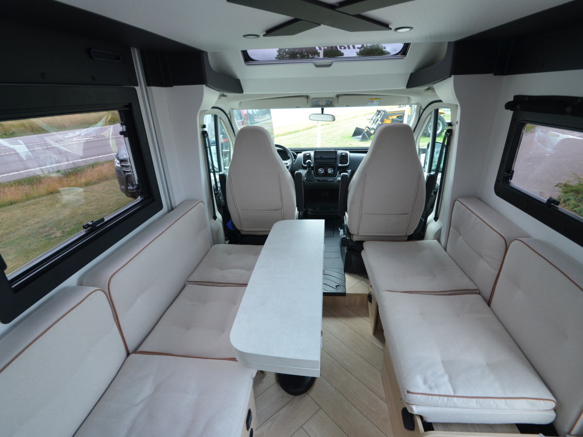 Challenger X150, bild 11 av 12