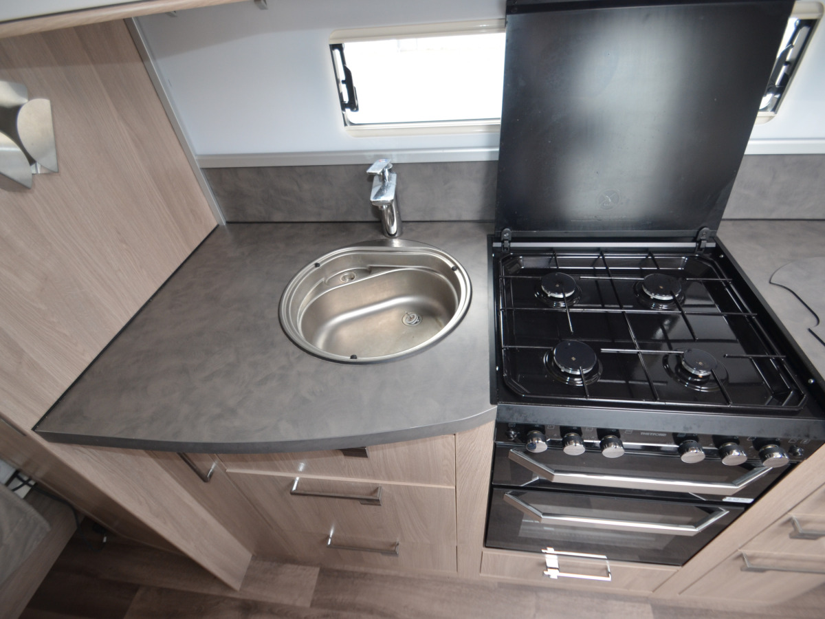KABE ROYAL 600 XL KS (förtält,solcell), bild 10 av 11