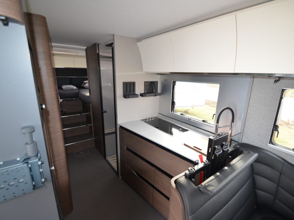 Adria Super Sonic 890 LL - MB 417 OM654 AUT. 125kW (170HP), bild 7 av 18