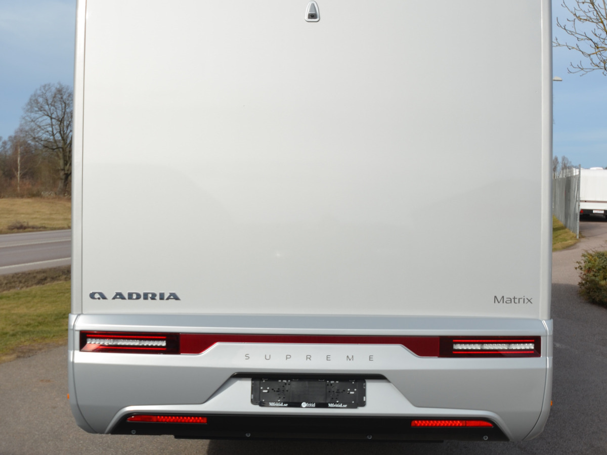 Adria Matrix Supreme 670 SL - FIAT EU VI E 2,2 140HP HD 43H, bild 4 av 14