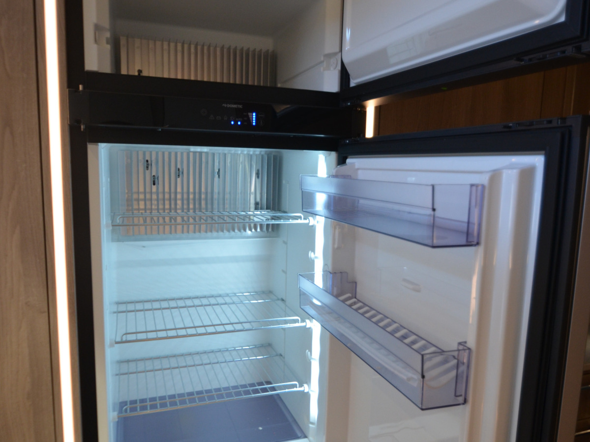 KABE IMPERIAL 780 DGLE KS (L-soffa, ac), bild 8 av 14
