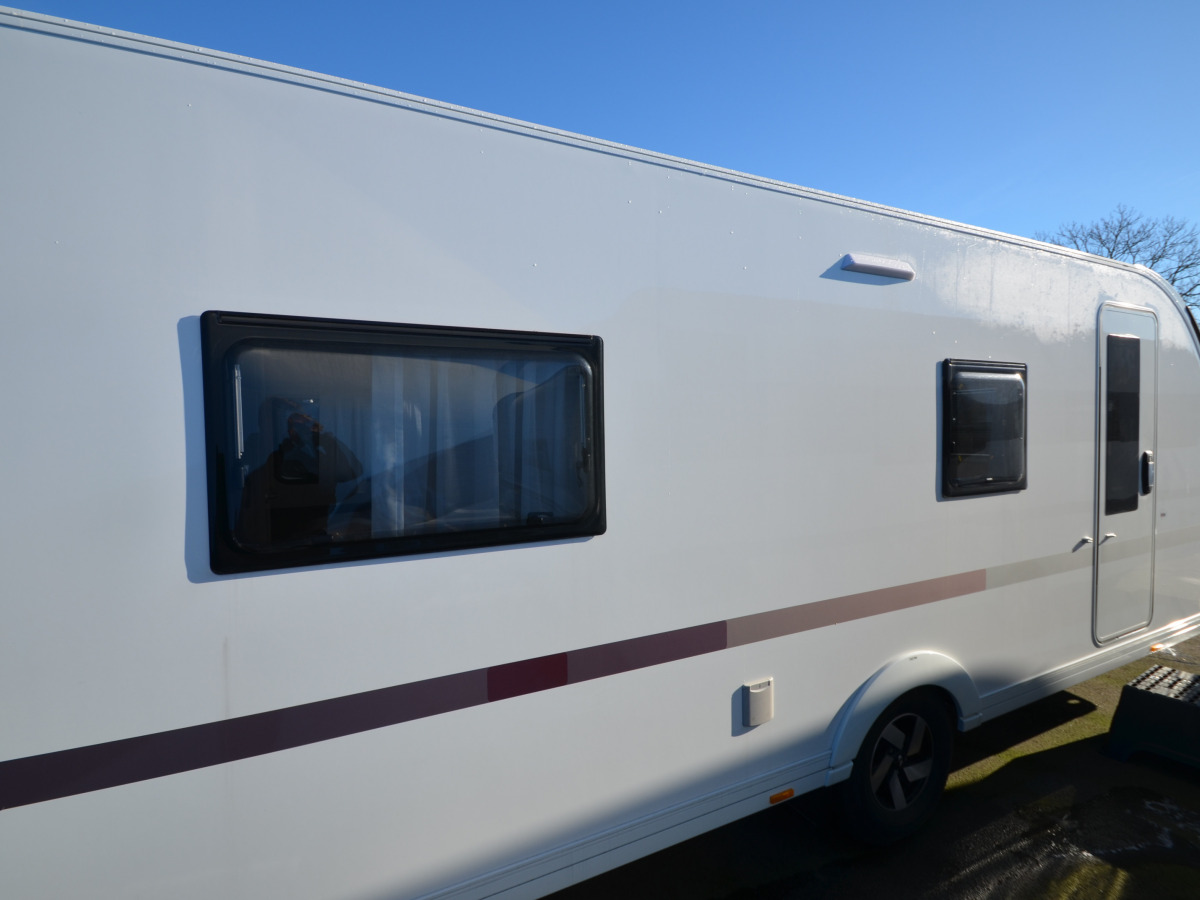 Adria ADORA 613 HT, bild 3 av 10