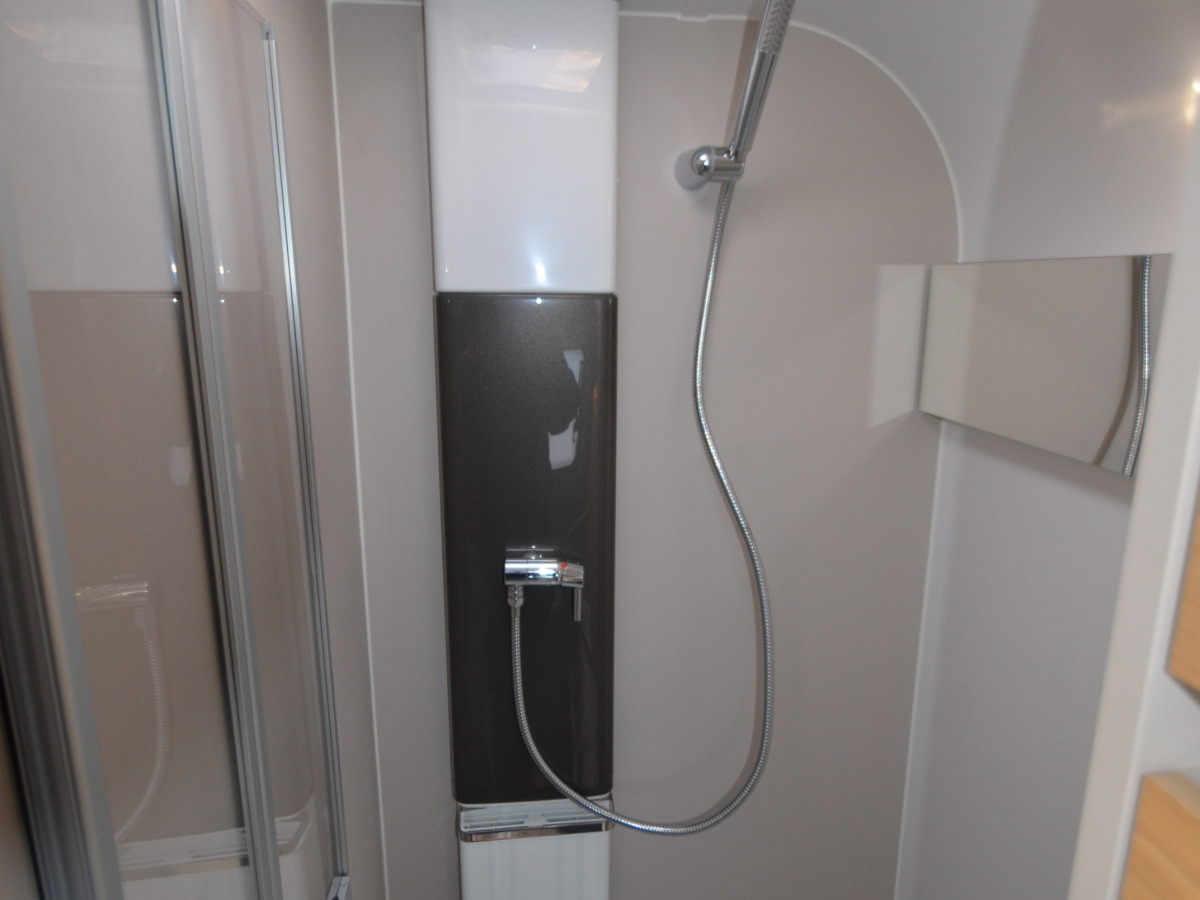 Adria ADORA 613 HT, bild 9 av 10