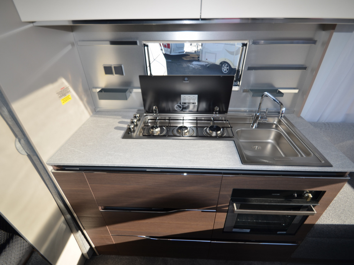 Adria ALPINA 663 UK, bild 11 av 11