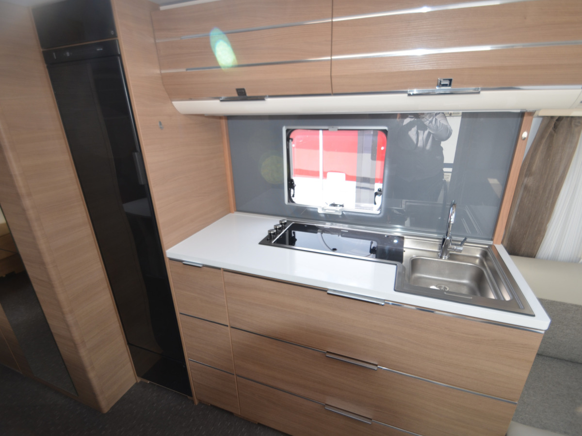 Adria ADORA 753 UC (AC Tält), bild 5 av 12