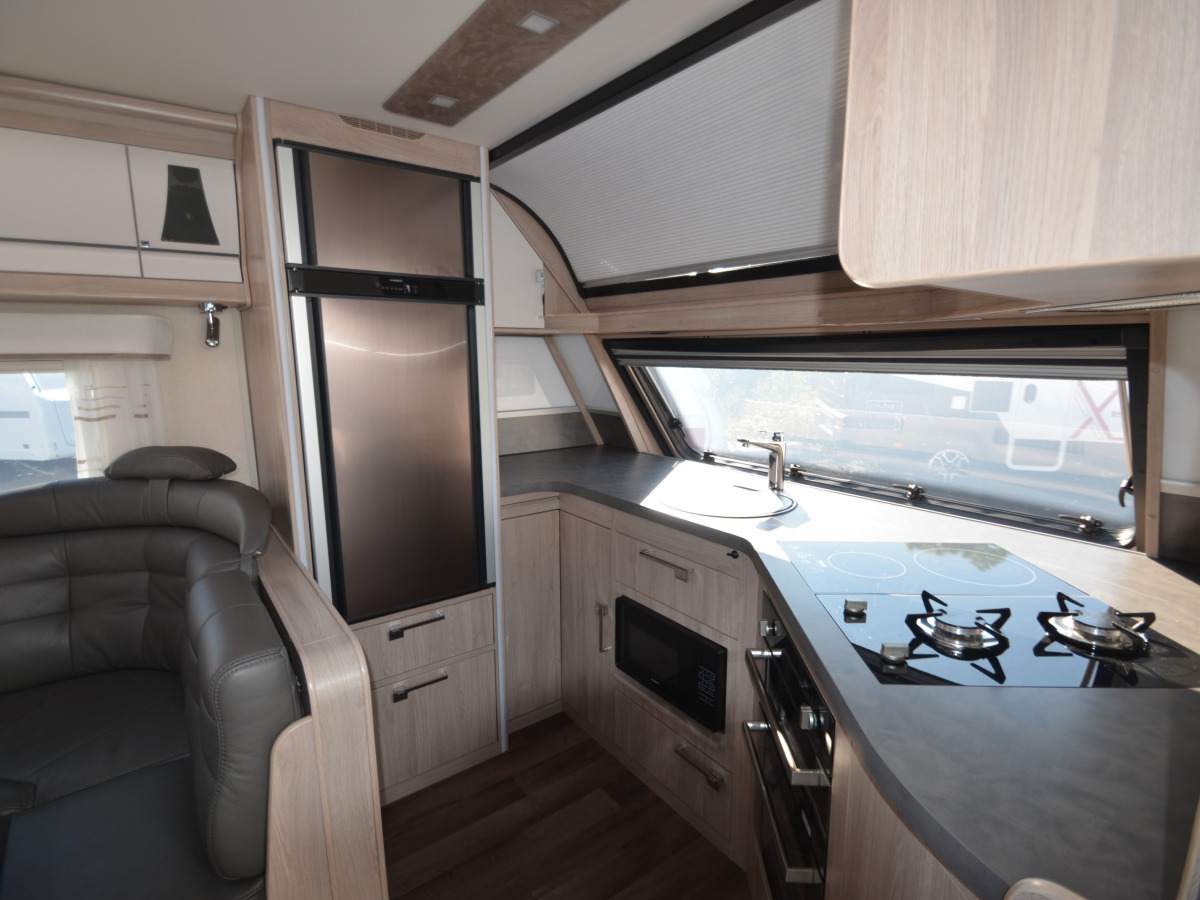 KABE IMPERIAL 600 XL FK KS (mover,ac,förtält), bild 2 av 12