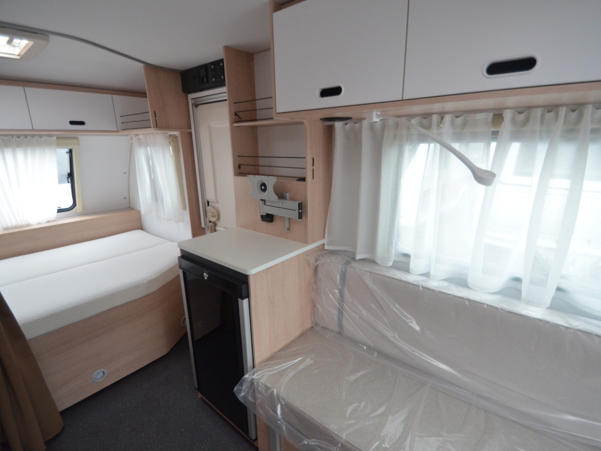Adria Aviva 422 PY, bild 10 av 10