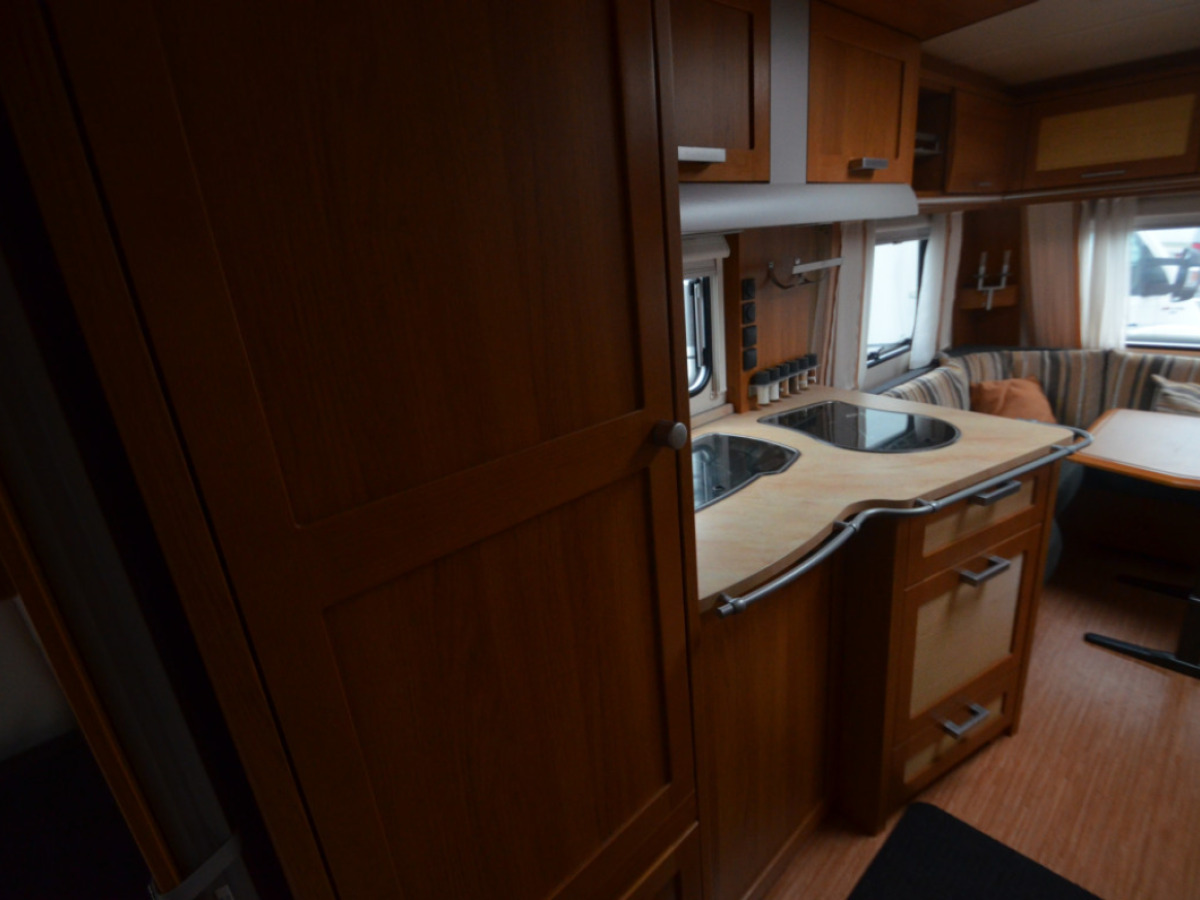 Knaus ROYALE 580, bild 9 av 16