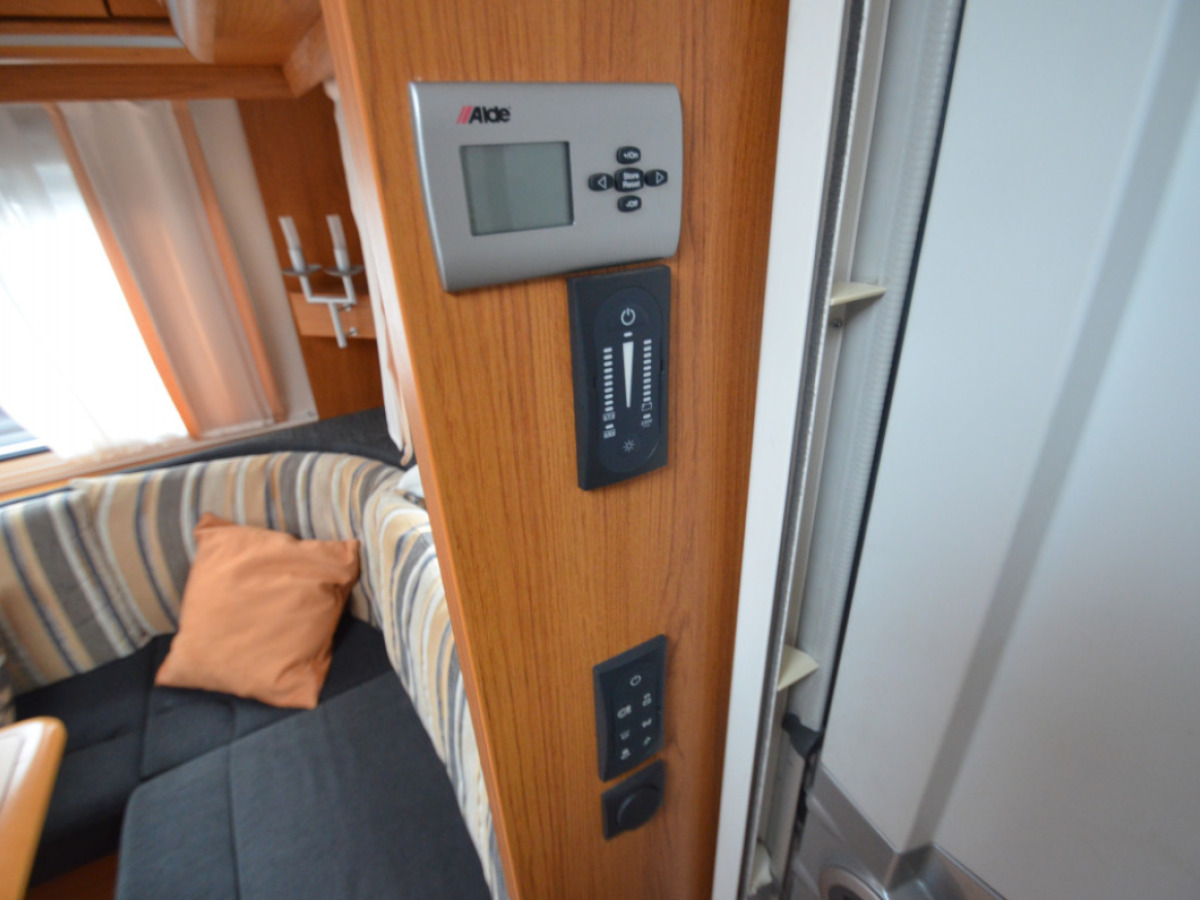 Knaus ROYALE 580, bild 16 av 16